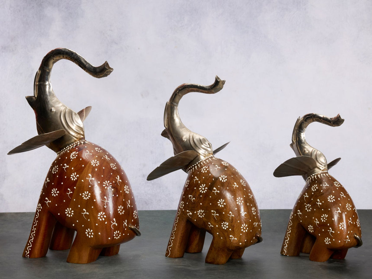 Decorative Handcrafted Elephant Figurine Set – Metal & Hand Painted Finish
